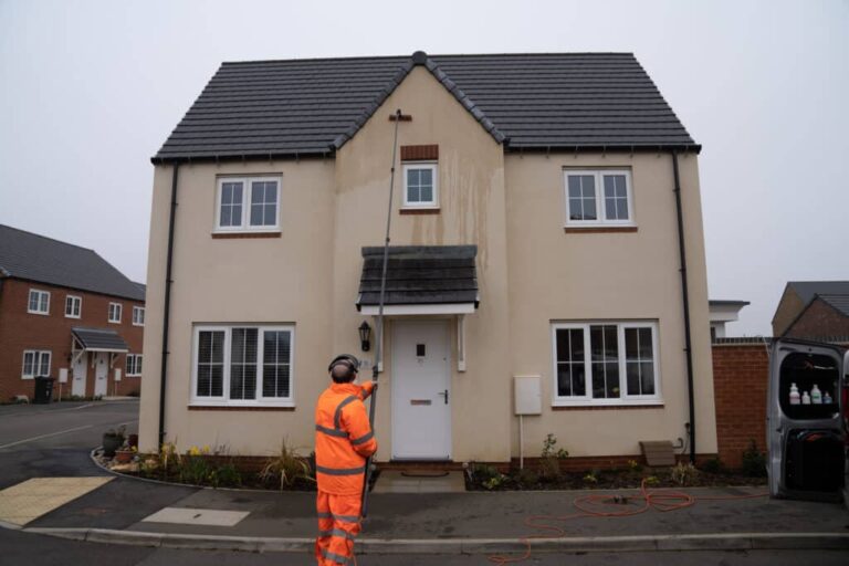 Render Cleaning Services