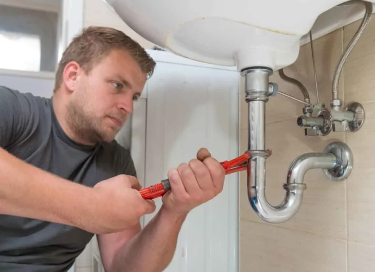 10 Plumbing Tips Every Homeowner Should Know