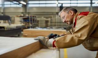 How Wood Selection Affects Dining Table Durability